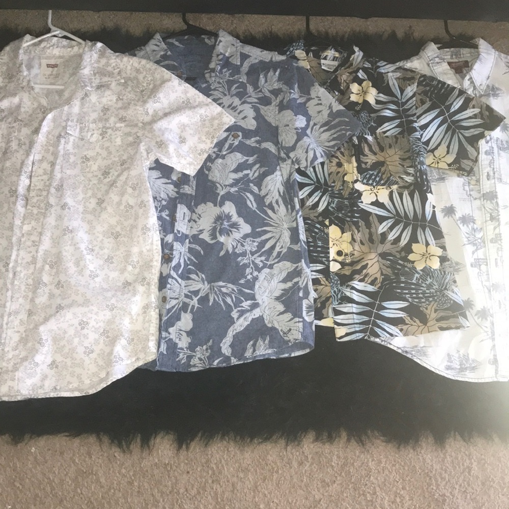 Set of 4 Hawaiin Shirts, All in Good Condition!